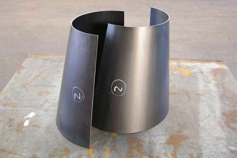 偏心管の部品製作の画像